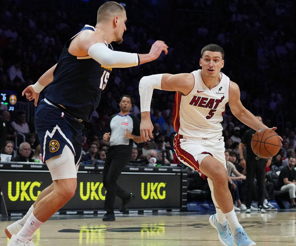 包含丹佛掘金窗口期状态回暖，志在NBA总决赛名次提升，话题不断，年轻球员得到机会的词条-爱游戏在线登录