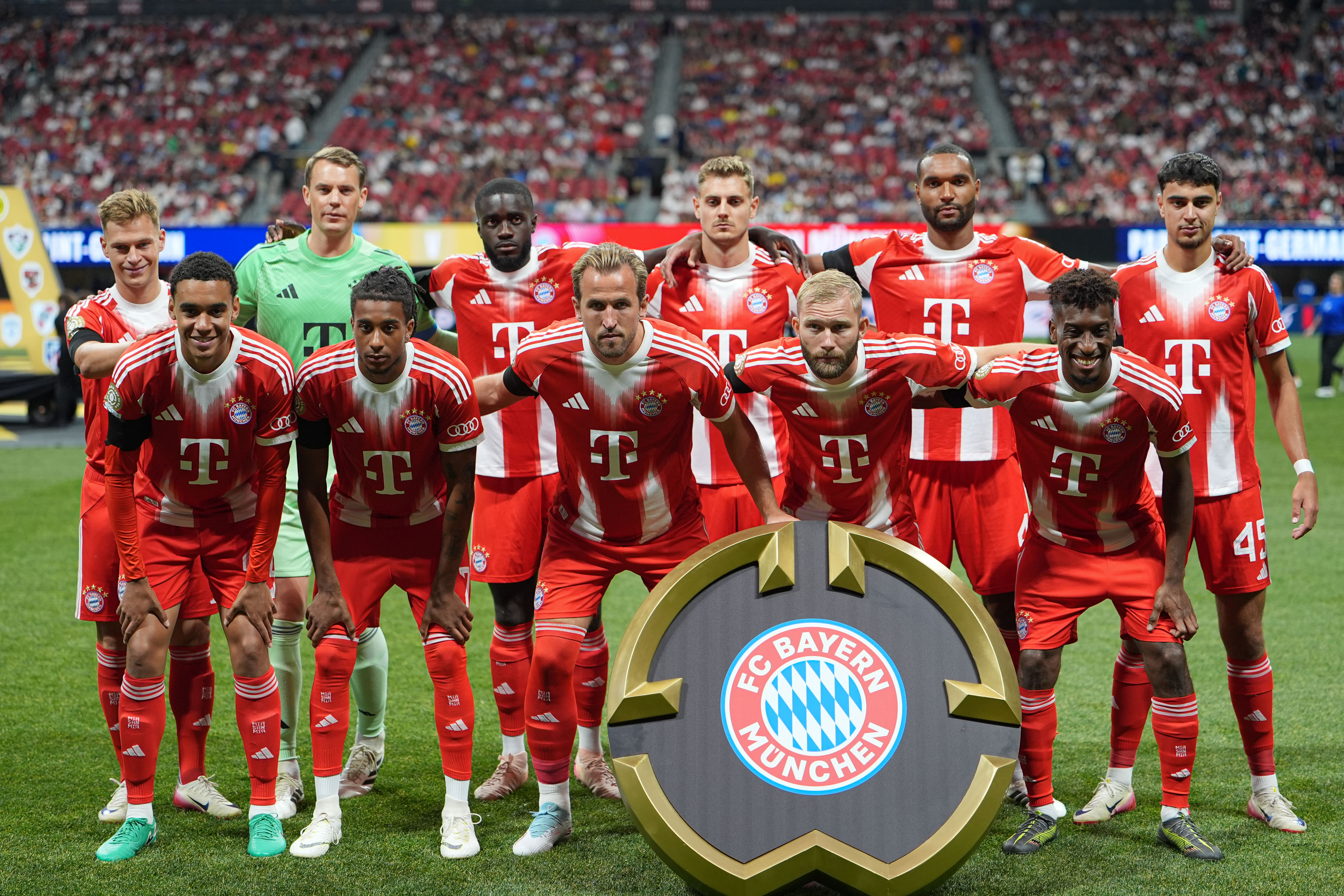 关于巴黎圣日耳曼训练开放日，关键时刻状态回暖引欢呼，欧超杯在即，数据趋势出现新变化的信息-爱游戏在线登录